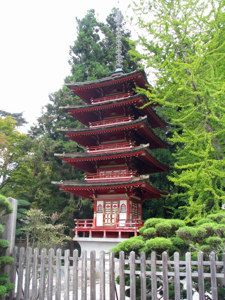2013 09 12 SF Garden Gate Park Japanese Tea Garden pagoda