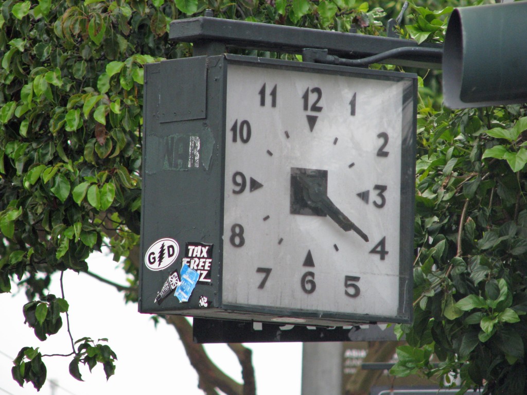 2013 09 12 SF Haight & Ashbury Clock