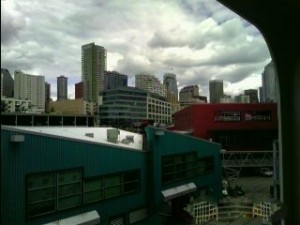 2007 06 16 NCL Star Alaska Seatle Skyline Dark Clouds (3)