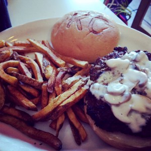 2014 07 03 KC Smoke Hamburgers Lunch (5)