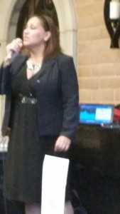 2015 03 19 El Paso Julio's Cafe Corona Singer