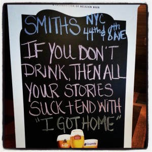 2015 11 27 New York Smith's Bar Restaurant Sign (1)