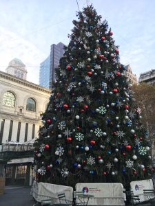2015-11-27-new-york-city-bryant-park-bank-of-america-winter-village-christmas-tree