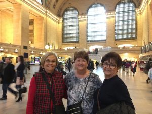 2015 11 27 New York Grand Central Station Dee Phyllis Lupe