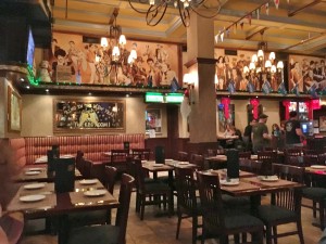 2015 12 11 New York The Keg Room (10)
