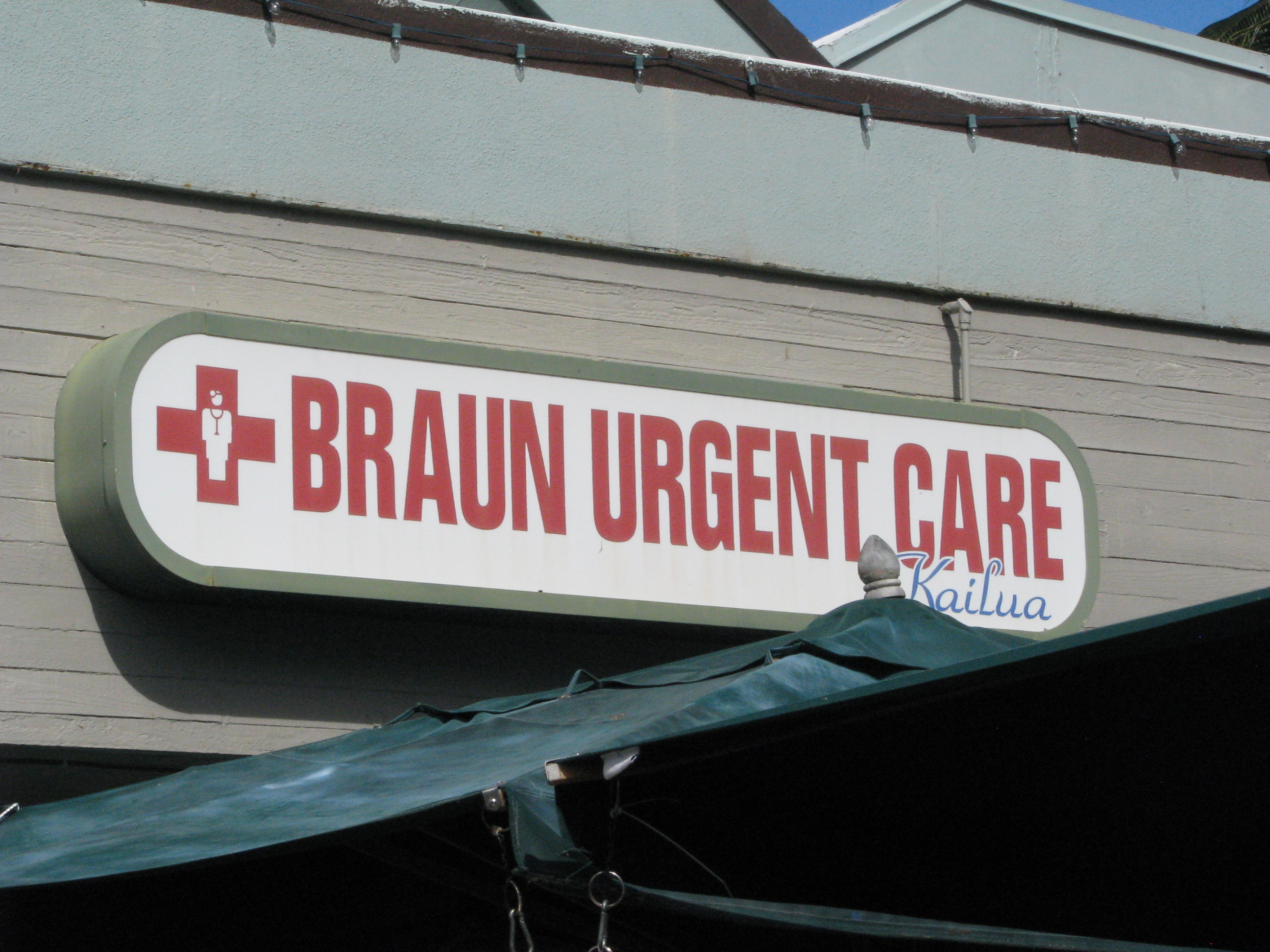 2013 11 01 Hawaii Kailua Braun Urgent Care Nana�s